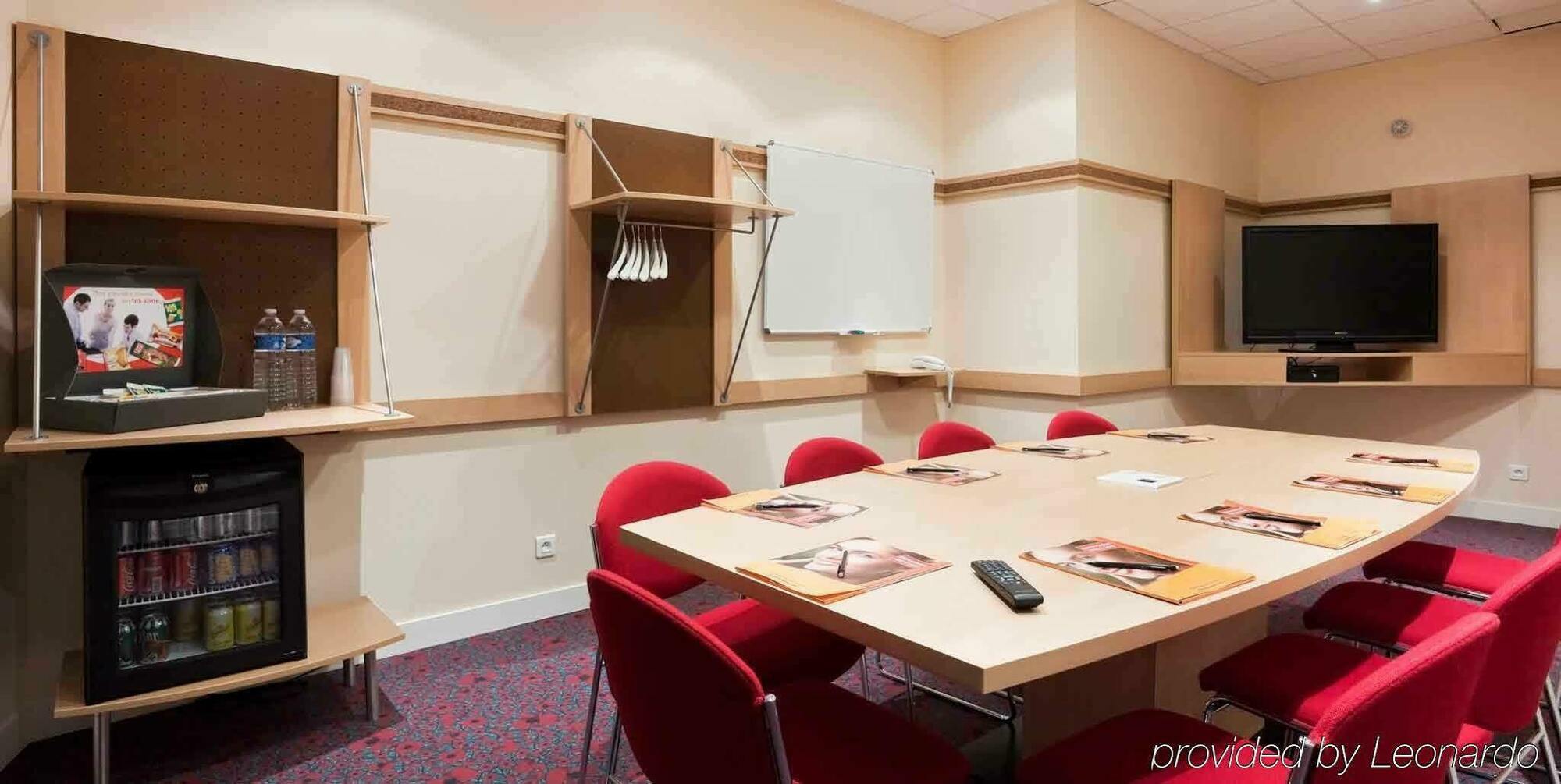 Ibis Centre Gare Saint Charles 3*